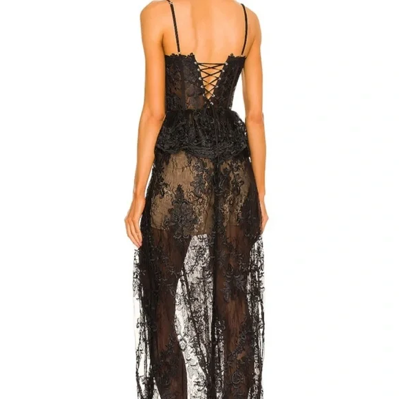 Ophilia Dress in Black
V. Chapman - Picture 3 of 5